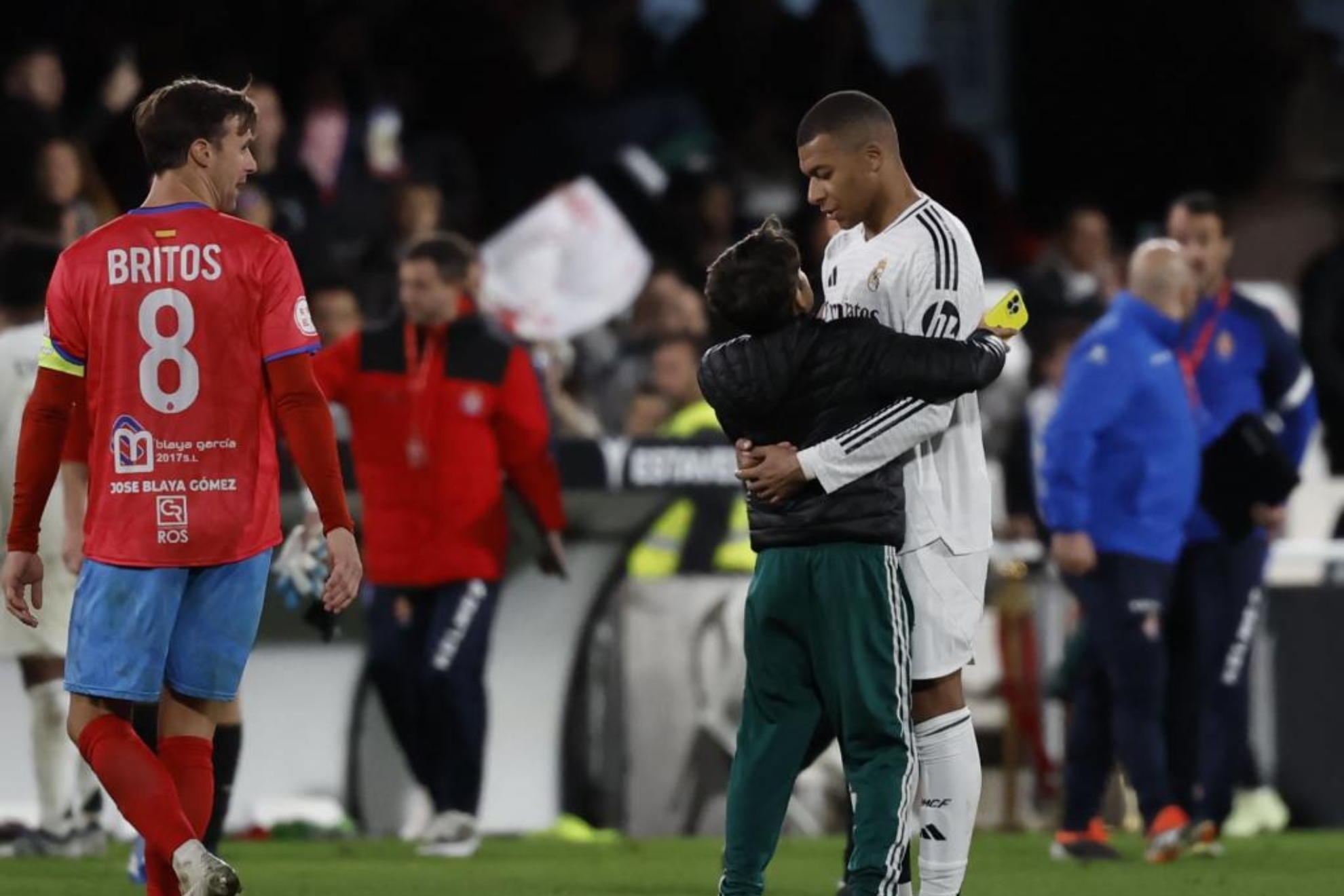 上的碰撞 上的碰撞